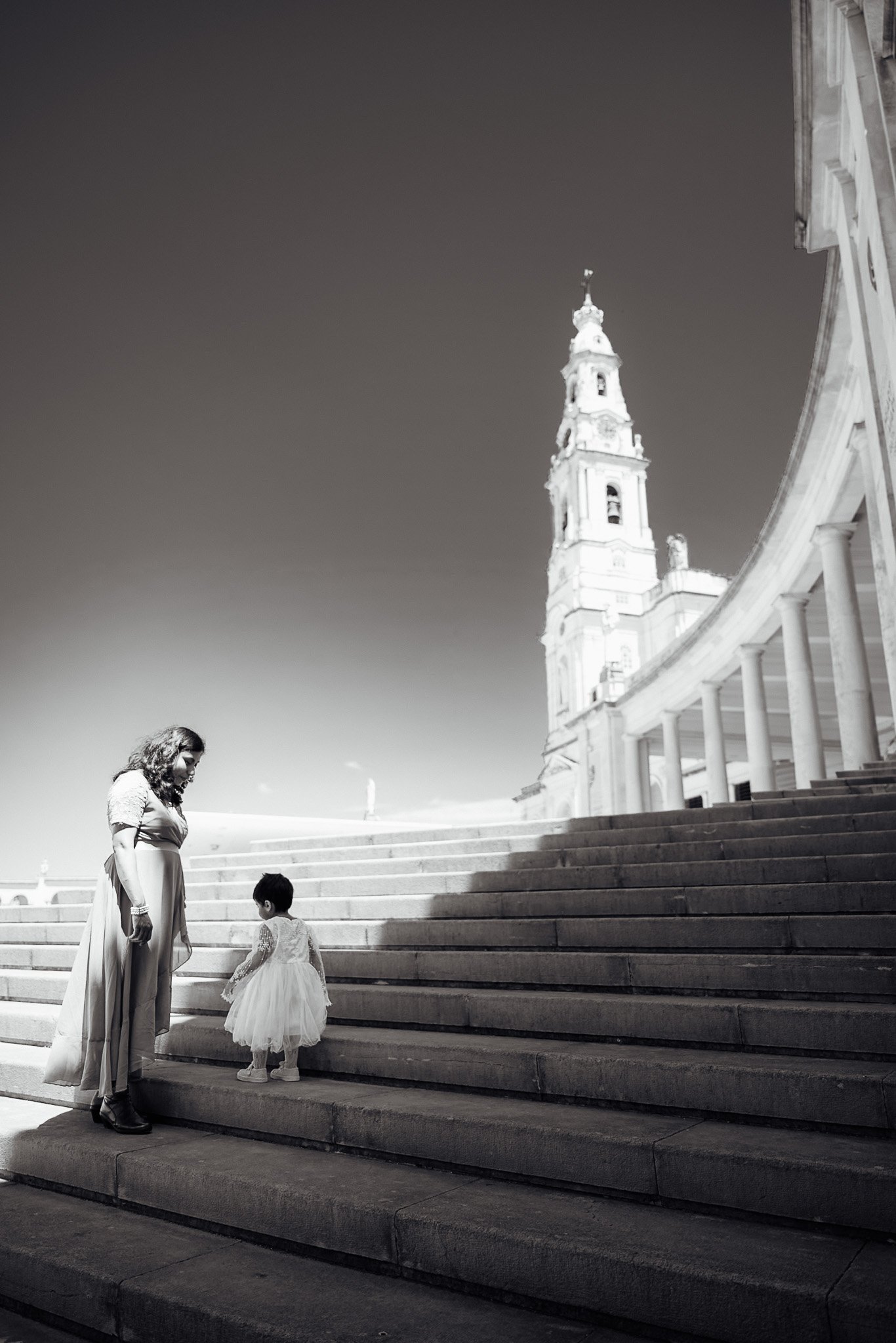 Sincere companionship between brothers and sisters